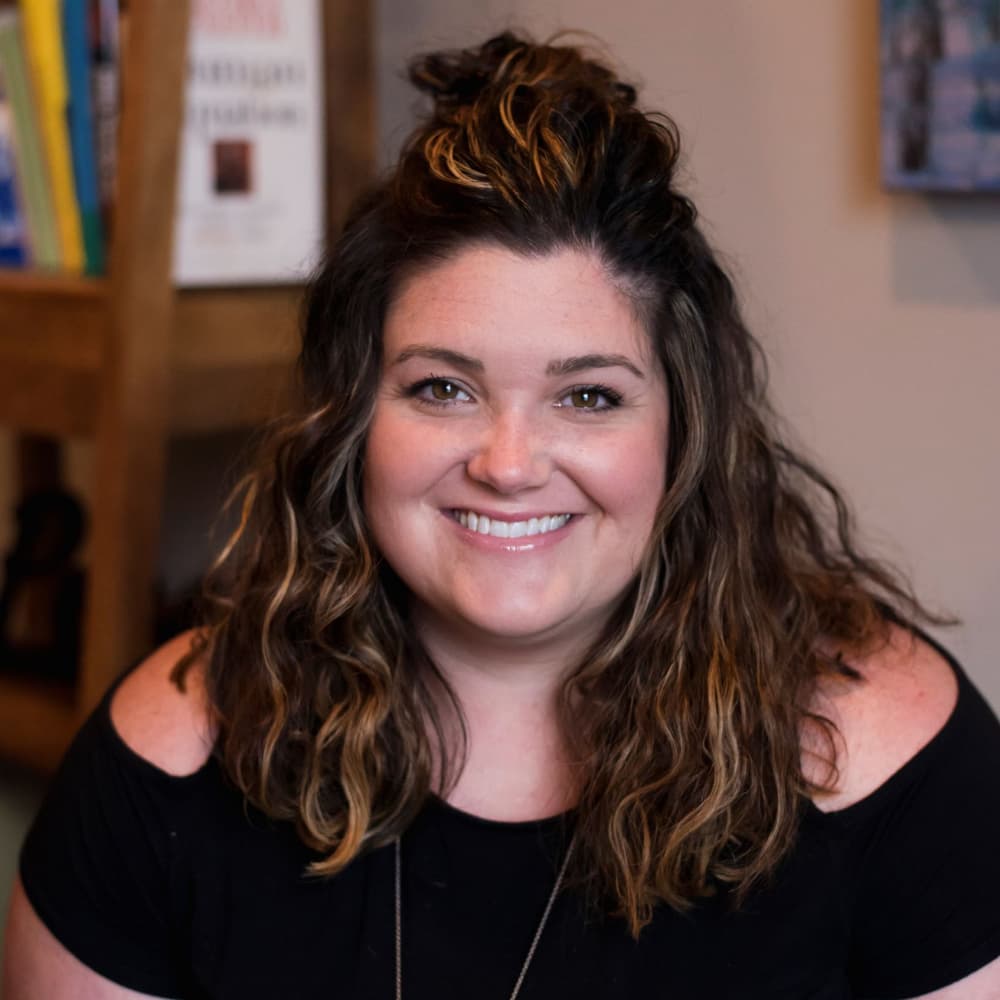 Rachael Johnson headshot.
